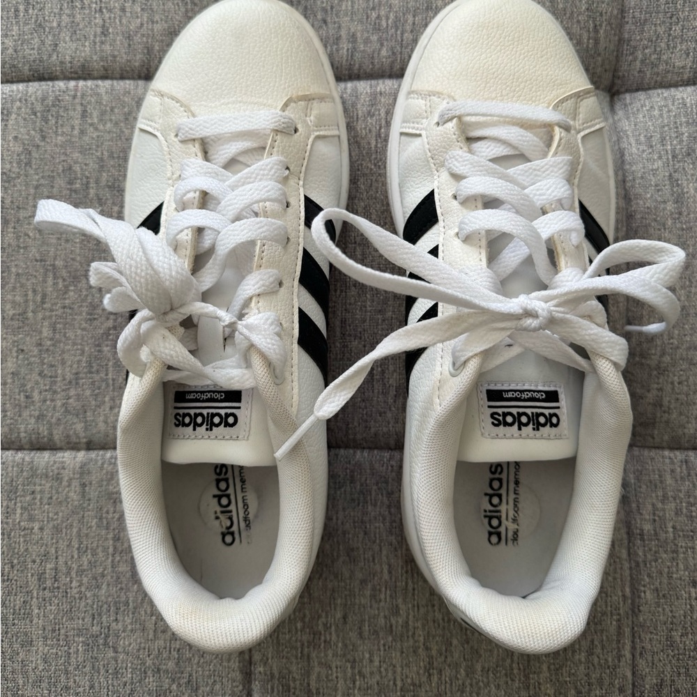 Retro Adidas Cloudfoam Sneaker - Picture 3 of 4